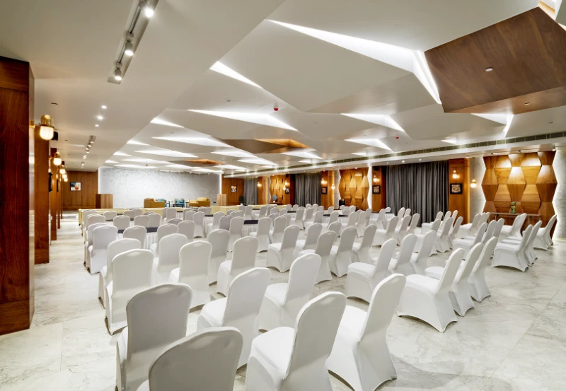 Hotel Akruti