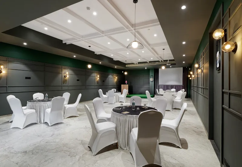 Hotel Akruti