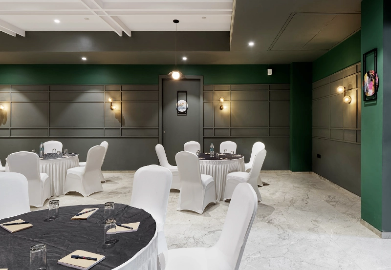 Hotel Akruti