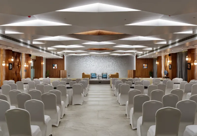 Hotel Akruti