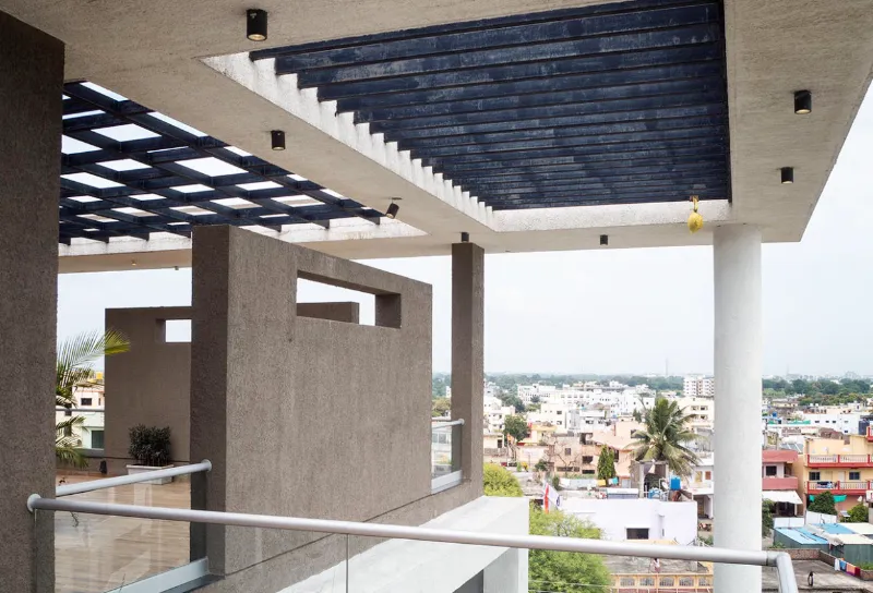 Hambarde Residence